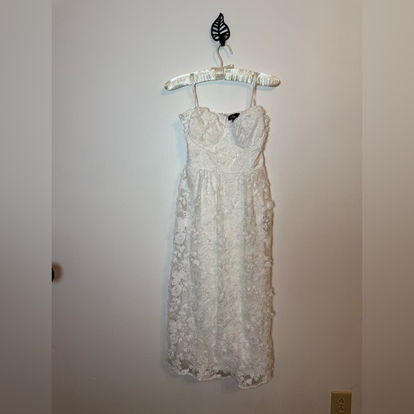 Lulu's Ivory Floral Formal Dress Small - Picture 3 of 7